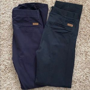 Navy and black Wrangler Riata Cotton Chino combo